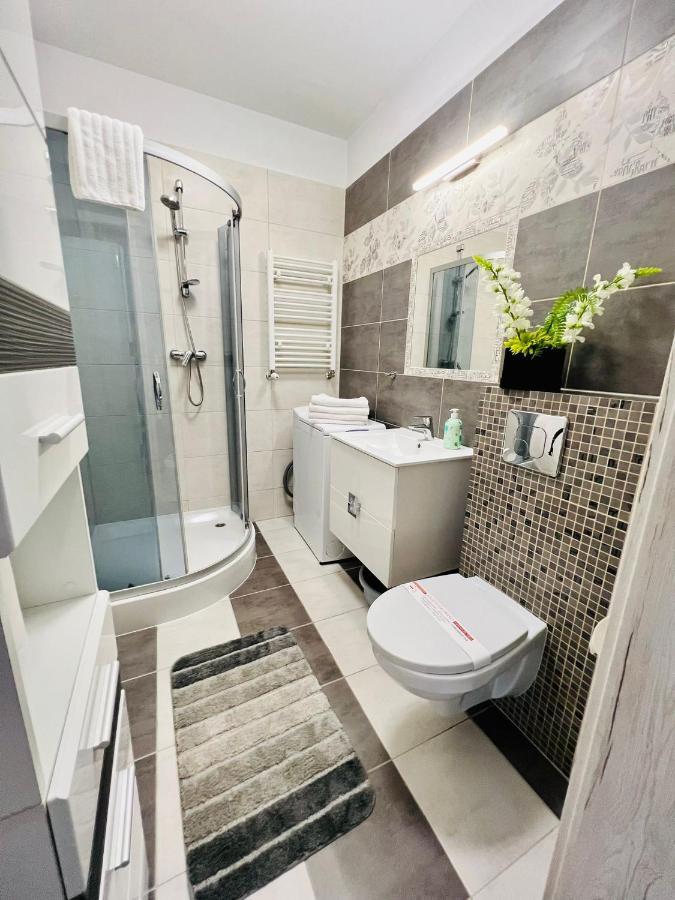 Apartament Eva 2 耶莱尼亚古拉 外观 照片